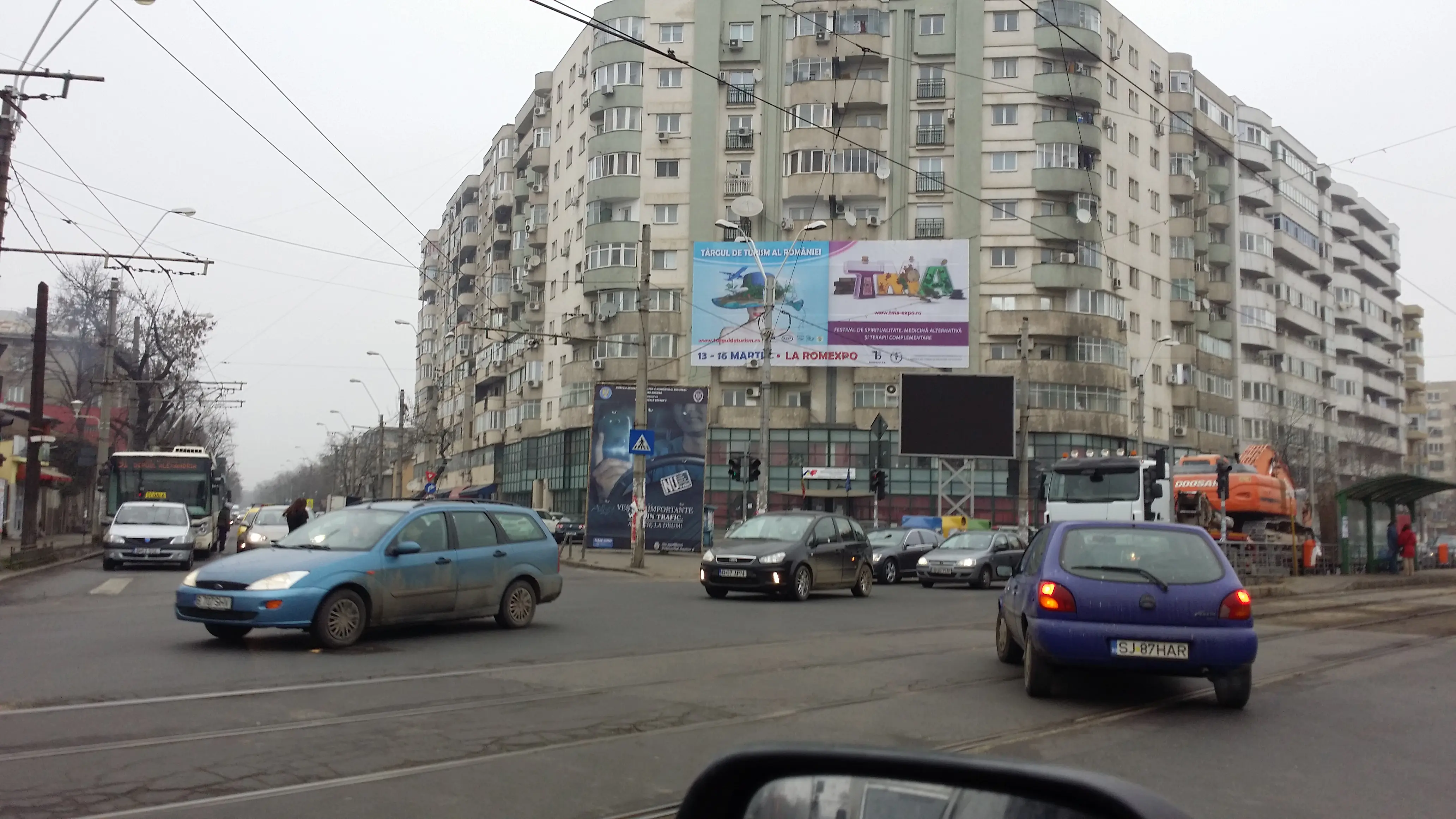 Locatie mesh - Targul de turism